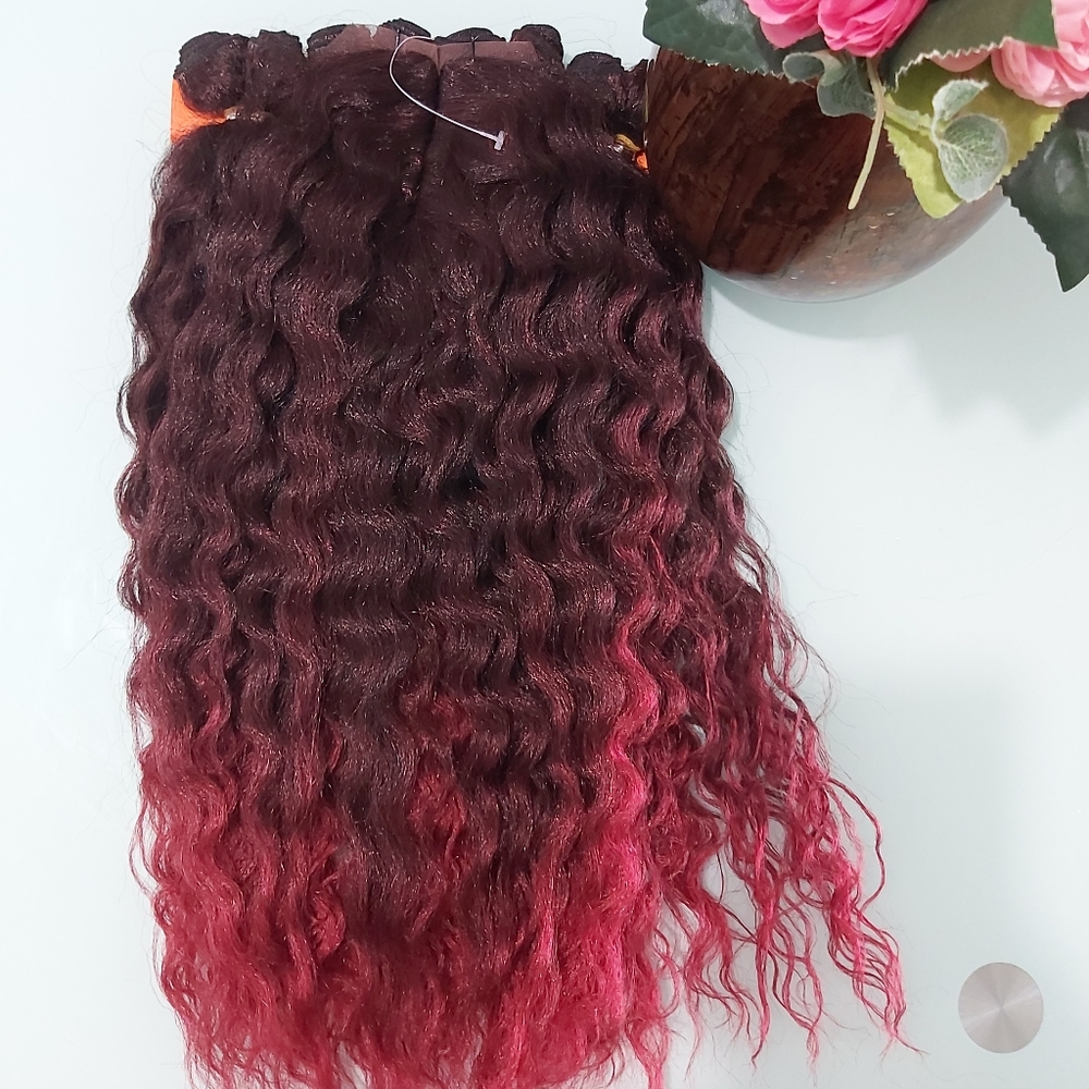 Synthetic hair extension with closure